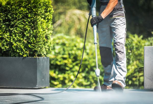 Concrete Pressure Washing in Conway