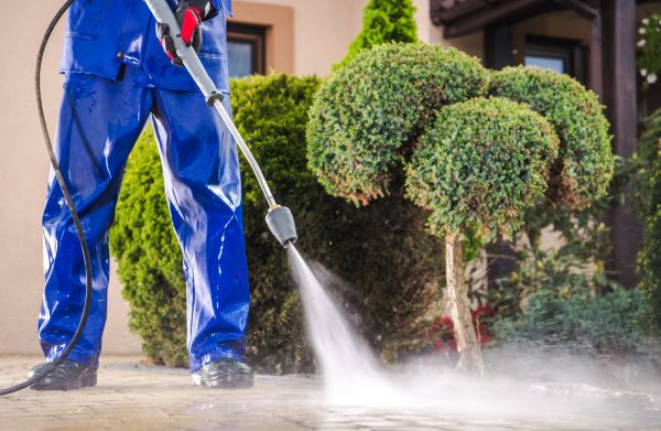 Driveway Cleaning in Conway