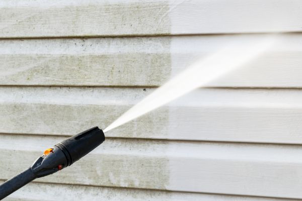 House Exterior Cleaning in Conway